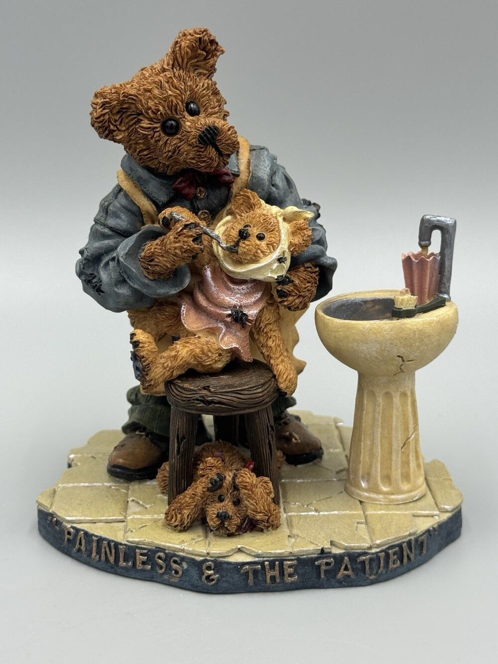 1998 Boyds Bears Feldman D and Dooley Painless and Patient Figurine 227710